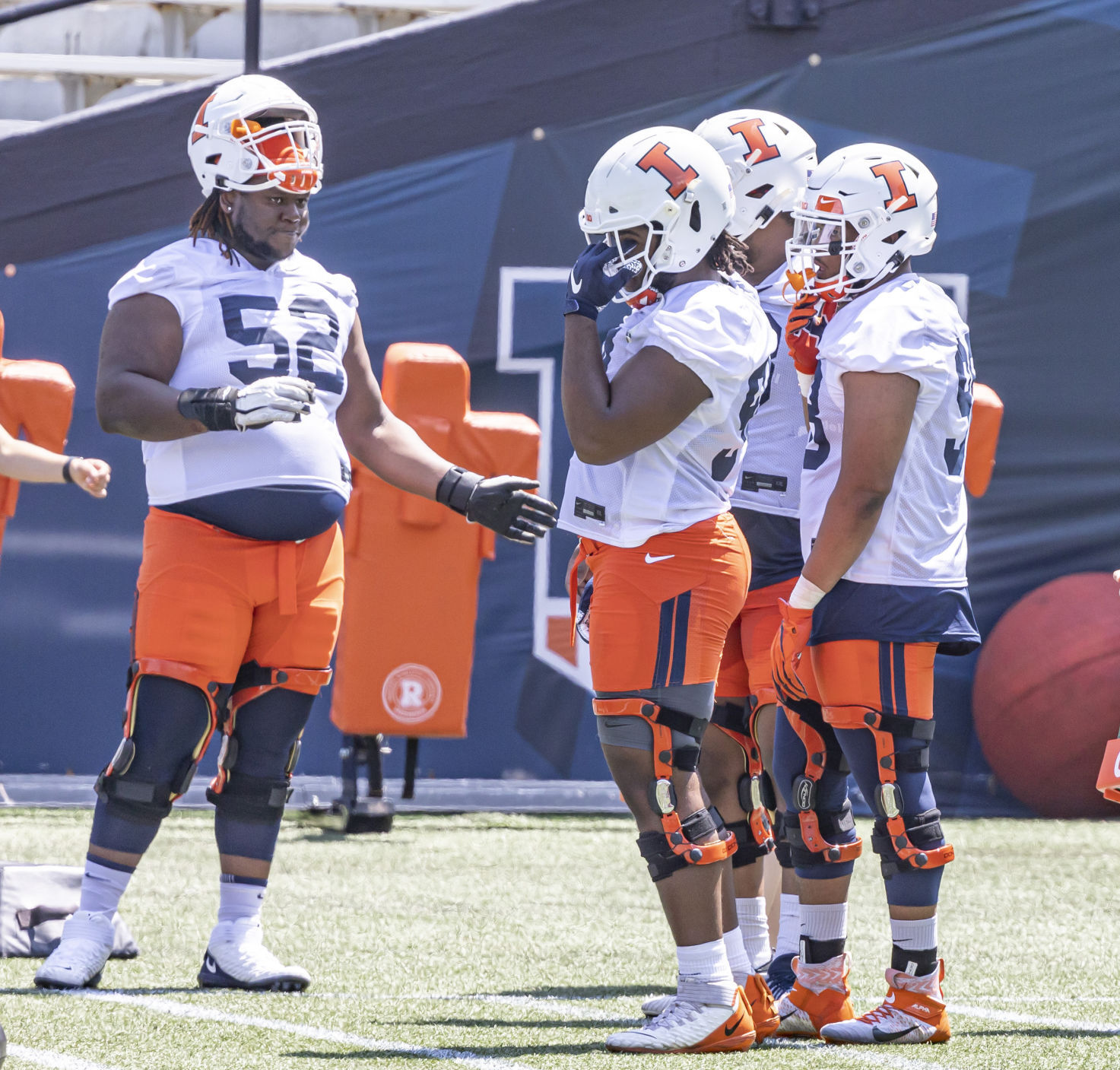Illinois football practice 46 080221.JPG